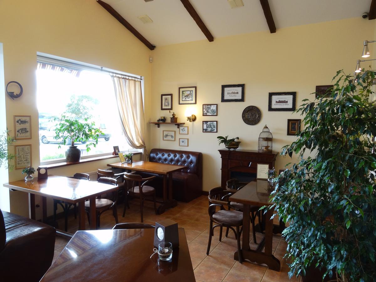 Henry Ford Mini Hotel Odessa Extérieur photo